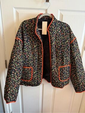 Woman’s Quilted Floral Jacket Size Medium